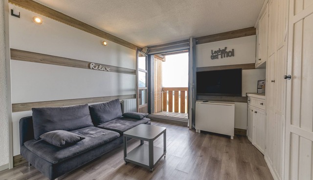 Apartment 'Marmottes 19 Superbe Appt 3' with Mountain View and Balcony