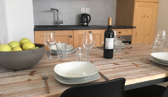 Apartment Marmot Samoens. Superb 2 BR close to village centre and ski bus