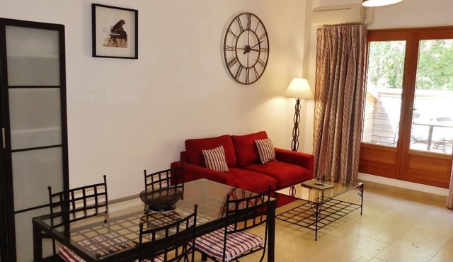 Apartment Marquis (75M2) 2 bedrooms - private terrace - sleeps 6