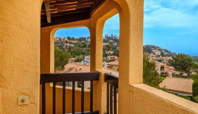 Apartment 'Mas De La Mer T2 Mezzanine' with Air Conditioning