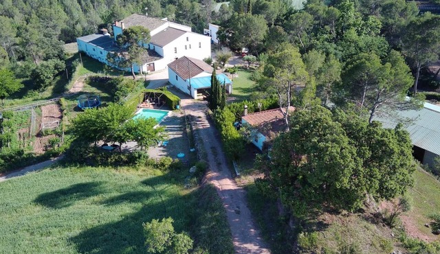 Apartment 'Mas Set-rengs Completo' with Lake View, Private Pool and Wi-Fi