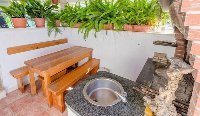 Apartment Mia-Three Bedroom Apartment with Sea View Terrace