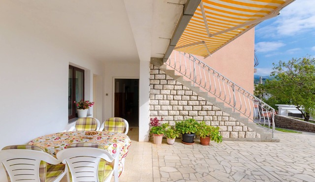 Apartment Milka i Milan (68061-A1) - Senj