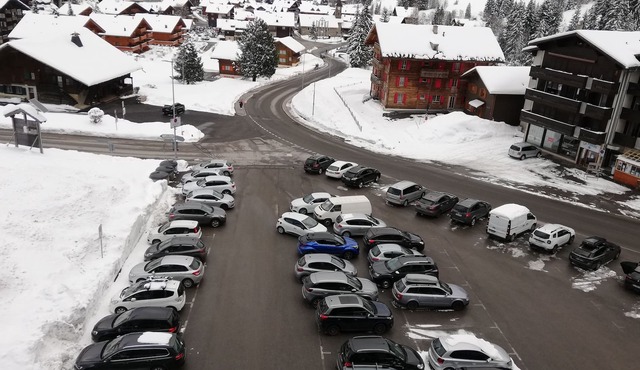 Apartment Morgins, Résidence Bellevue / with private swimming pool ! :)