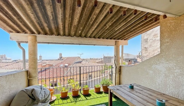 Apartment Nîmes écusson - from 1 to 5 people - terrace - air conditioning - parking