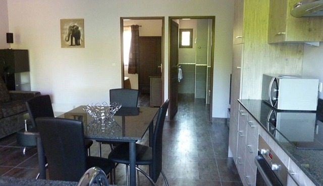 Apartment N ° 5 WITH TERRACE AND PRIVATE PARKING - AIR CONDITIONING reversible