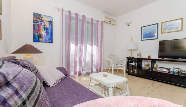 Apartment Nataša (36821-A1) - Okrug Gornji (Ciovo)