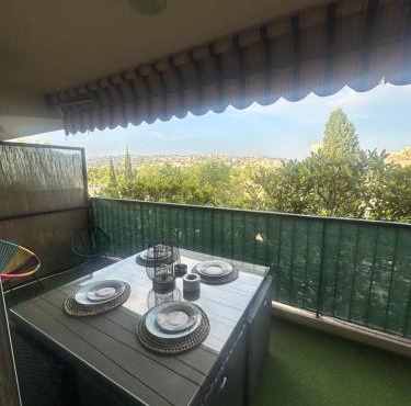 Apartment near Beach-Airport Open 24h