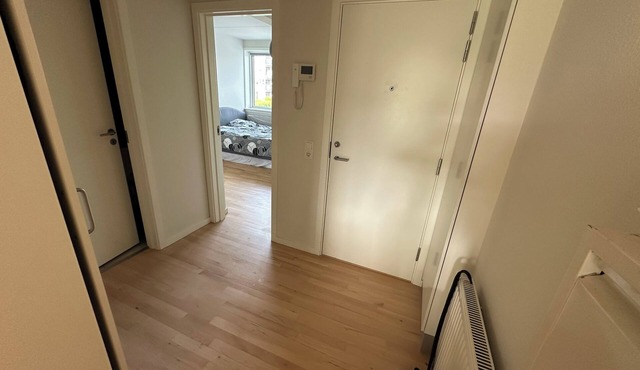 Apartment near shopping center and university