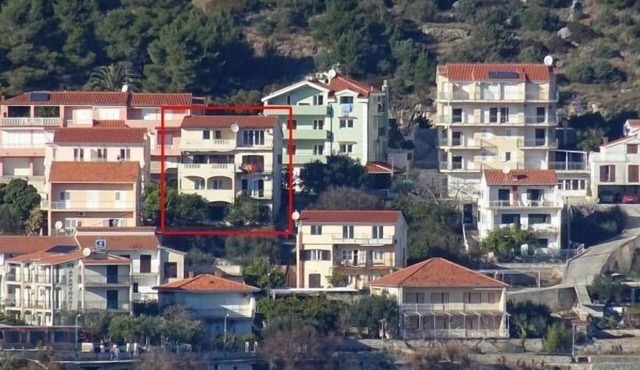 Apartment near the beach with a large terrace