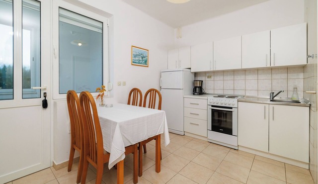 Apartment Nevenka (65372-A1) - Banjol - island Rab