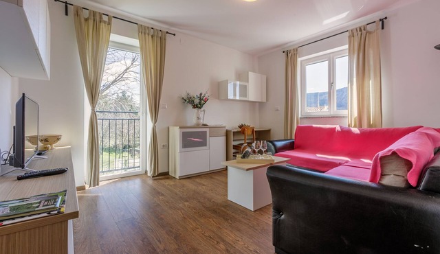 Apartment Nika (60331-A1) - Tribalj