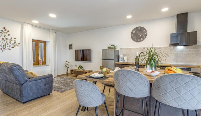 Apartment Nilda II