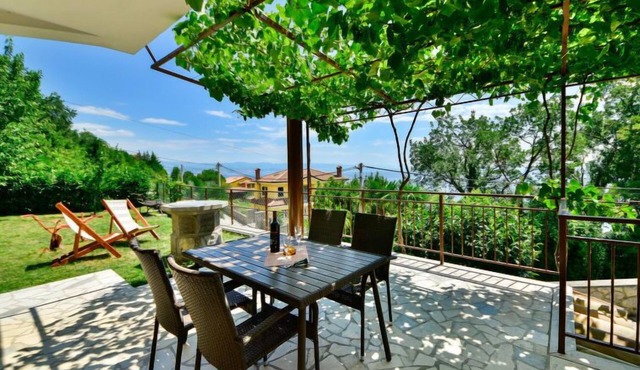 Apartment Nives by Interhome