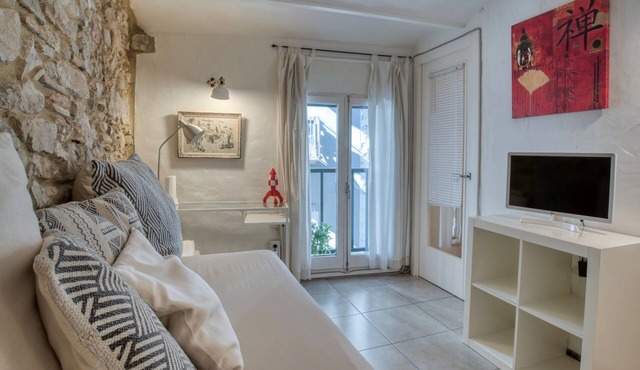 Apartment “Old Side Girona two” with Fast Wi-Fi & A/C