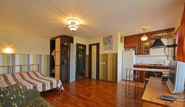 Apartment on Belorusskaya