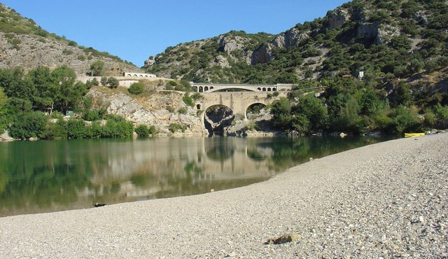 Apartment on estate with swimming pool, for a vacation in the heart of nature