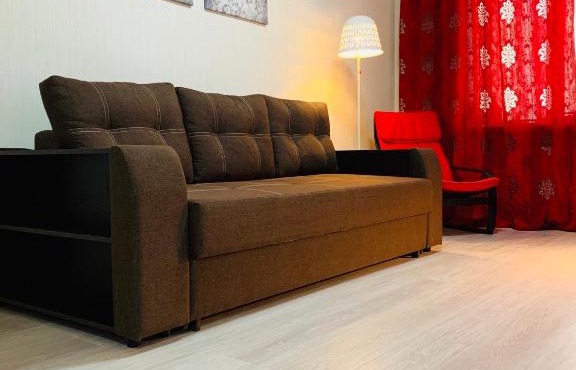 Apartment on Ordzhonikidze 84 Red