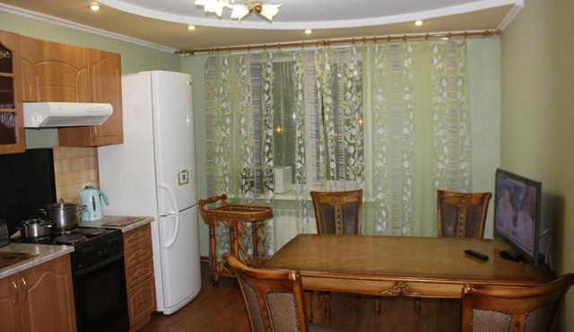 Apartment on Partizanskiy Prospekt 58