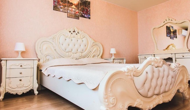 Apartment on Pozhalostina