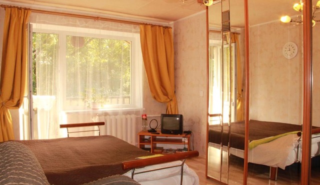 Apartment on Sevastyanova 12