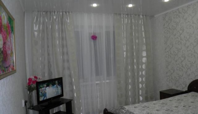 Apartment on Slavskogo 22 1