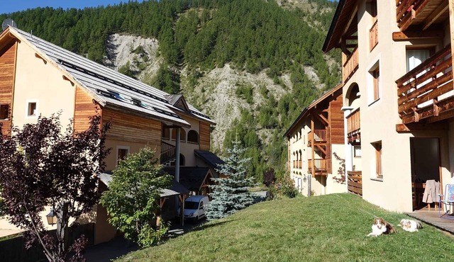 Apartment on the slopes