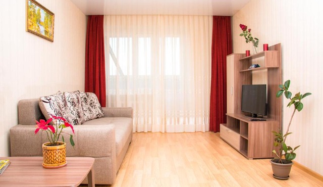 Apartment on Yubileynaya 91A