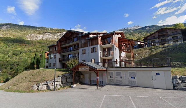 Apartment Orelle/Val-Thorens with SPA
