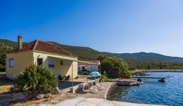 Apartment Pascal - One Bedroom Apartment with Terrace and Sea View