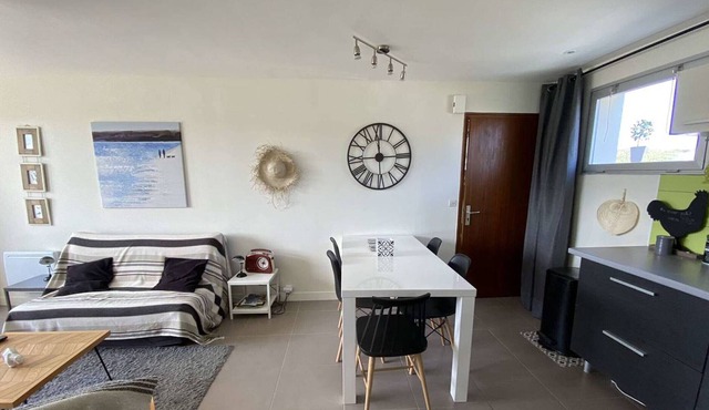 Apartment Perros-Guirec, 2 bedrooms, 5 persons