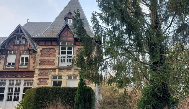 Apartment "Pharaon" at Chalet du Parc in Clères, sleeps 2, quiet.