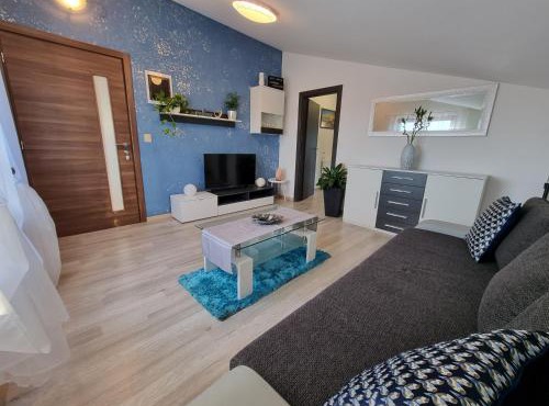 Apartment Pharos