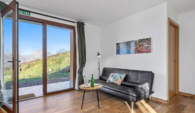 Apartment 'Prao' with Mountain View, Private Terrace and Wi-Fi