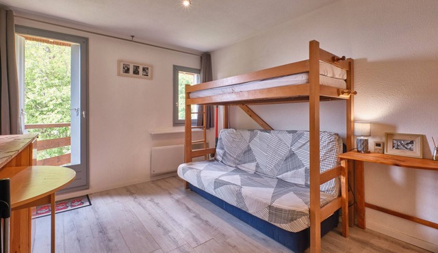 Apartment 'Prapoutel Pied Des Pistes' with Mountain View and Balcony