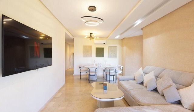 Apartment Prestigia Agate - Golf view, Swimming pool & Comfort in Marrakech