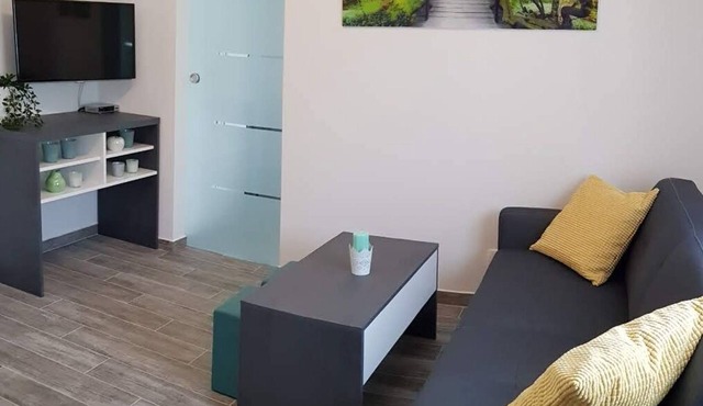 Apartment Prijeboj 2 - Plitvice Lakes 6km from apartment