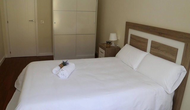 Apartment-Private Bathroom-P2 1G
