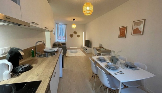 Apartment-Private Bathroom-Apartment