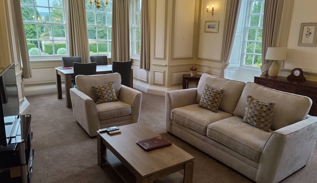 Apartment-Private Bathroom-Sutton