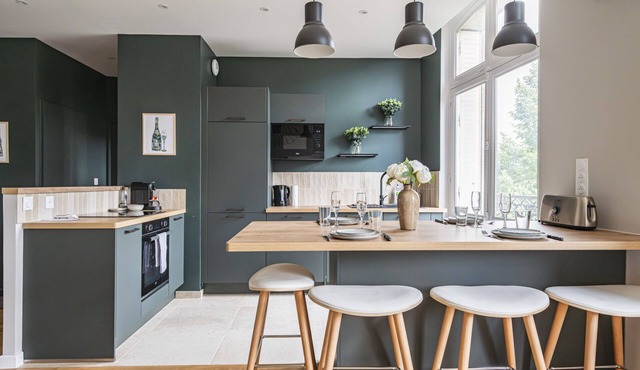 Apartment-Private Bathroom-Apartment