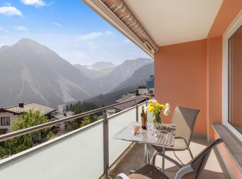 Apartment Promenade Apt 110 by Interhome