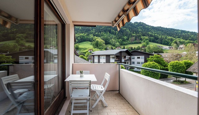 Apartment 'Résidence Du Parc' with Balcony