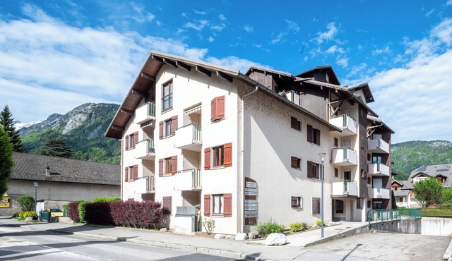 Apartment 'Résidence Du Parc' with Balcony