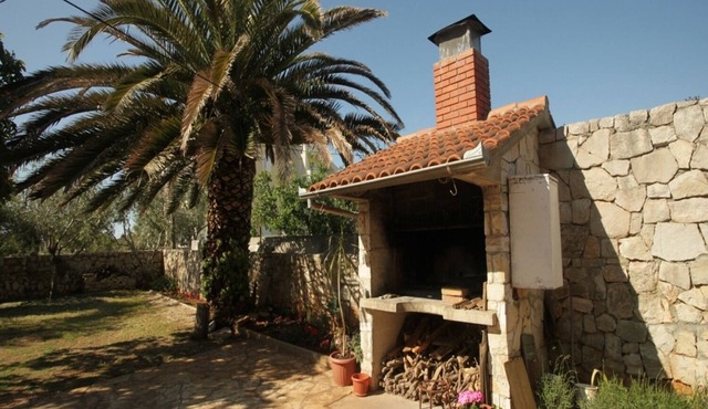 Apartment Rada - 150 m from the sea: A3(4) - Muline, Island Ugljan, Croatia