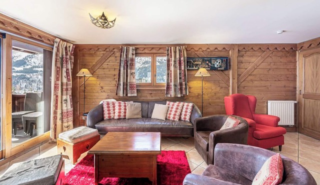 Apartment Raffort 2 - Four Bedroom Villa, Sleeps 8