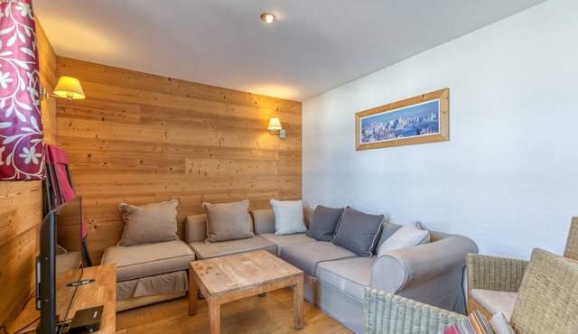 Apartment 'Regain 4' with Mountain View and Balcony