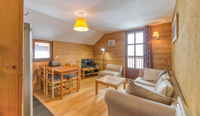 Apartment 'Regain 7' with Mountain View and Balcony