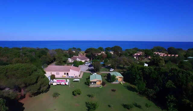 Apartment 'Rico Plage 6 Personnes' with Private Terrace, Shared Garden and Wi-Fi