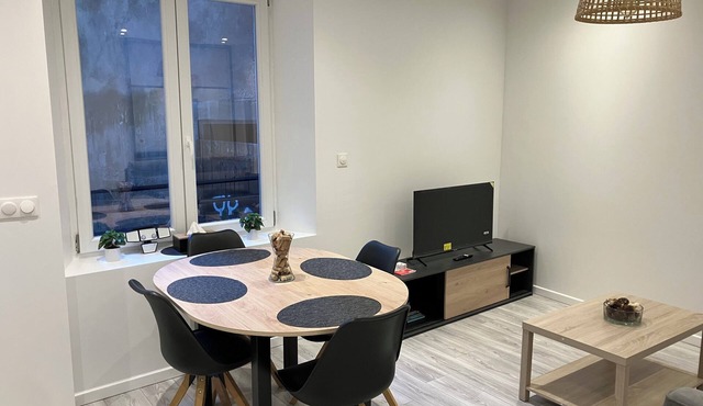 Apartment right in the center of town in a quiet backyard